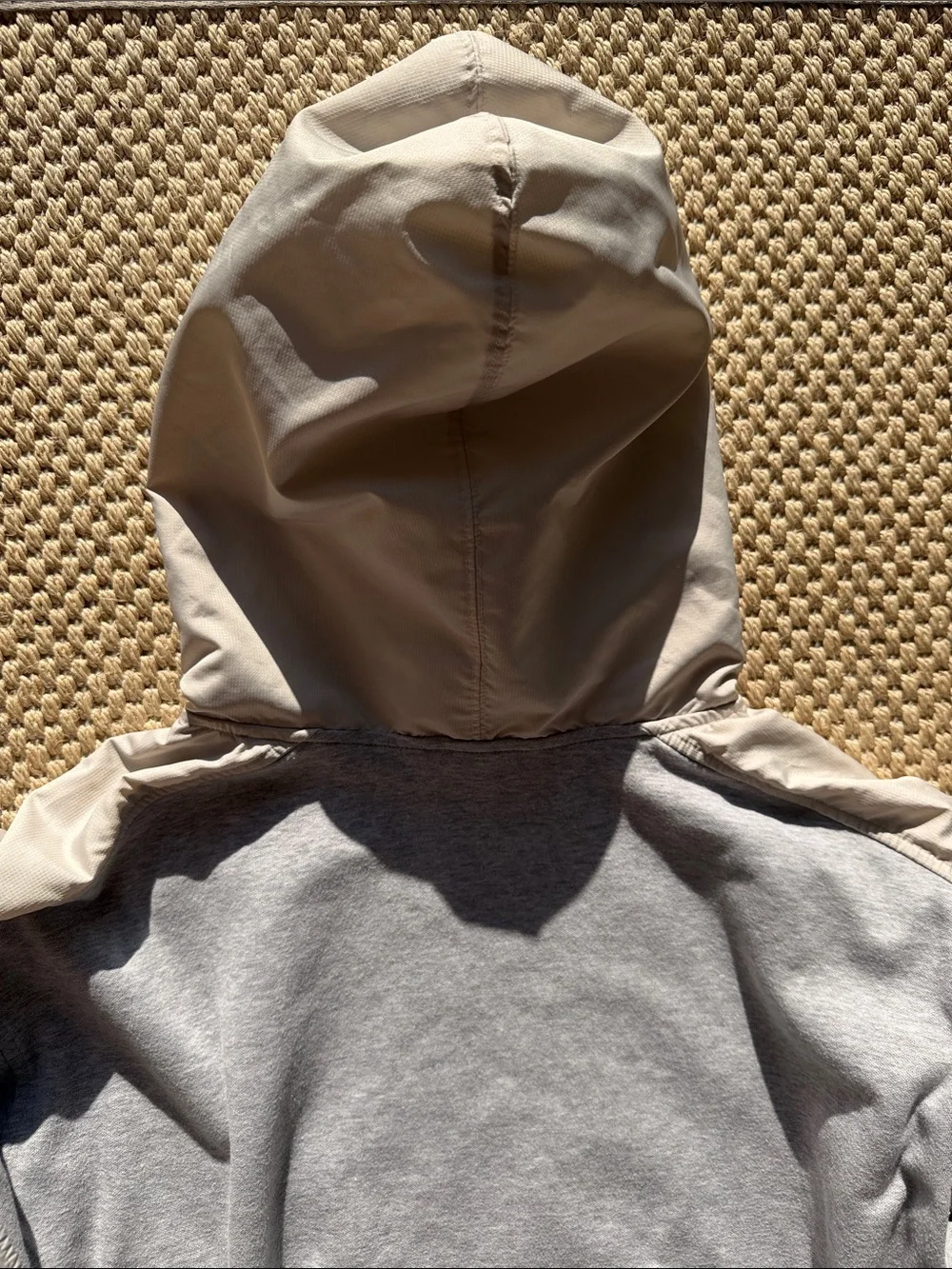 adidas Men’s Grey Hooded Pullover with Light Tan Sleeve Panels size large